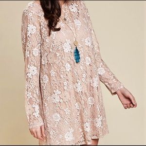 A Beautiful Soul Lace Dress - Size C (22/24)